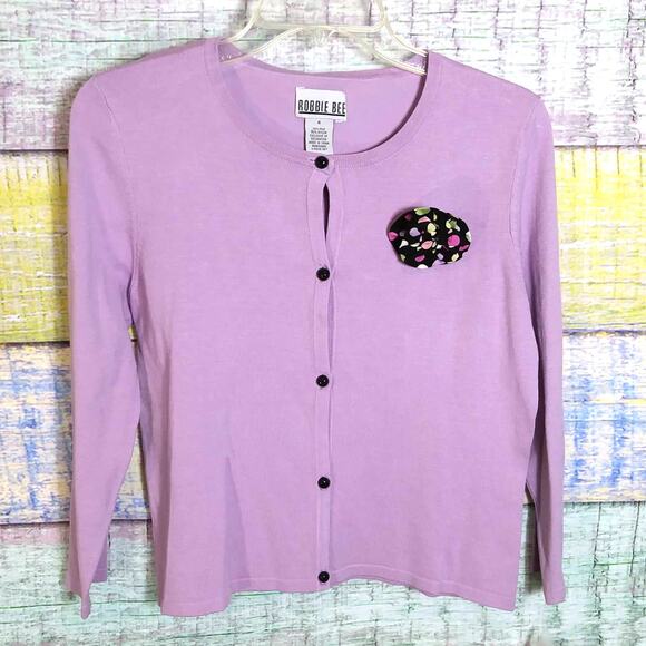Retro Pin Up Robbie Bee Sweater Top Size 6 Lilac Accent Flower Removable Pin NWT - Picture 3 of 12